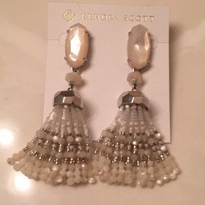 Kendra Scott Dove Earrings